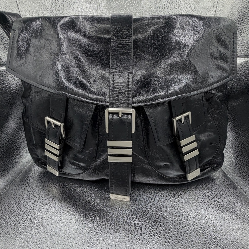 Stylish Black Leather Men's Bag